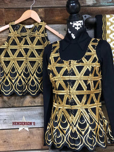 Load image into Gallery viewer, Gold Triangle Show Vest - Henderson&#39;s Western Store